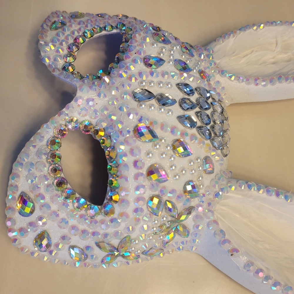Bunny Bling Mask Dazzling Acrylic Pearls & Crystals - Picture 8 of 16